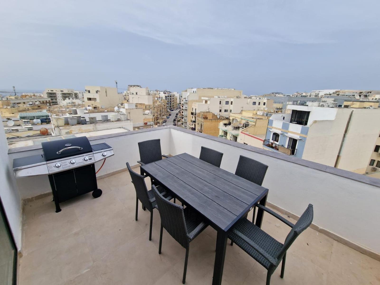 Sky Apartment 3 San Pawl il-Baħar Eksteriør bilde