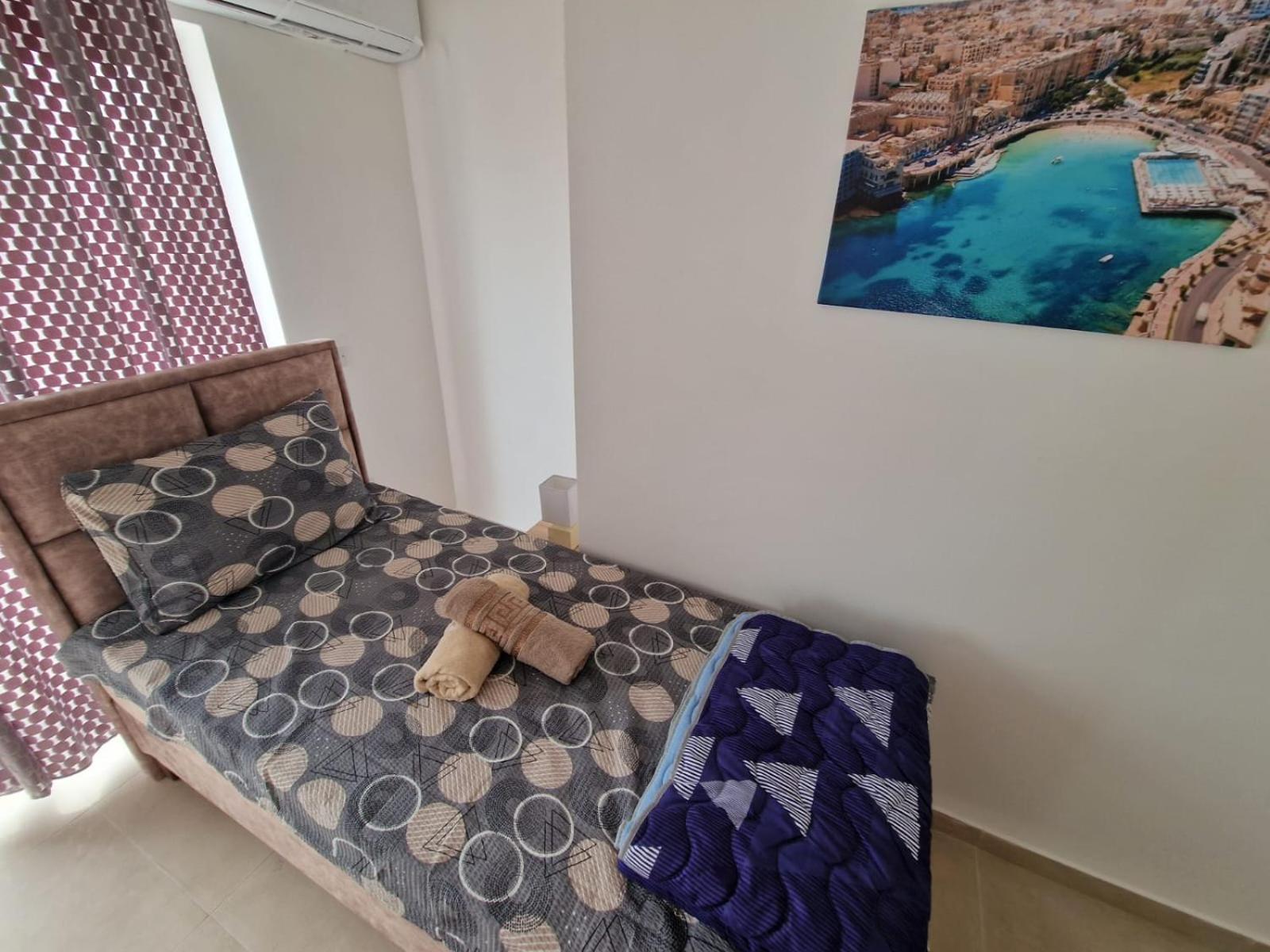 Sky Apartment 3 San Pawl il-Baħar Eksteriør bilde